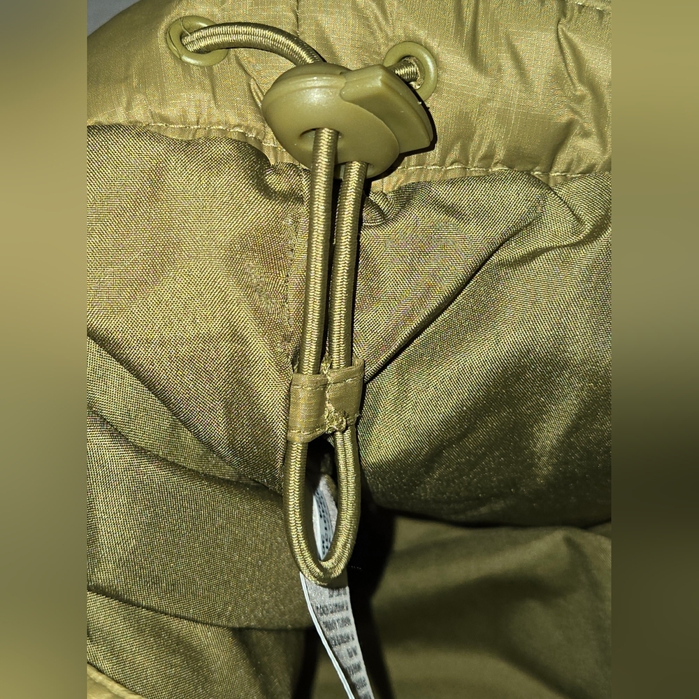 NWT American Eagle Women's Stylish Gold Puffer Jacket - Picture 8 of 10
